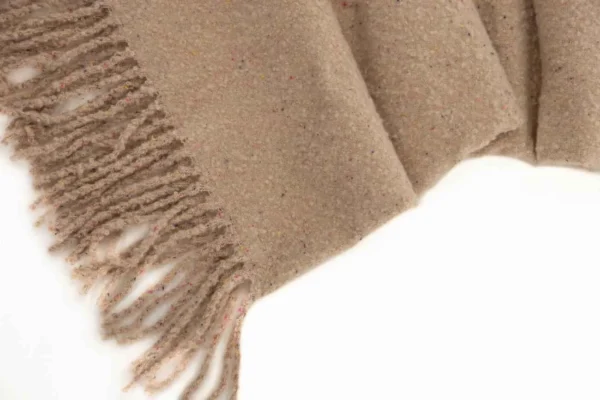 Tilly Pläd - Miljöbild - Bild 3