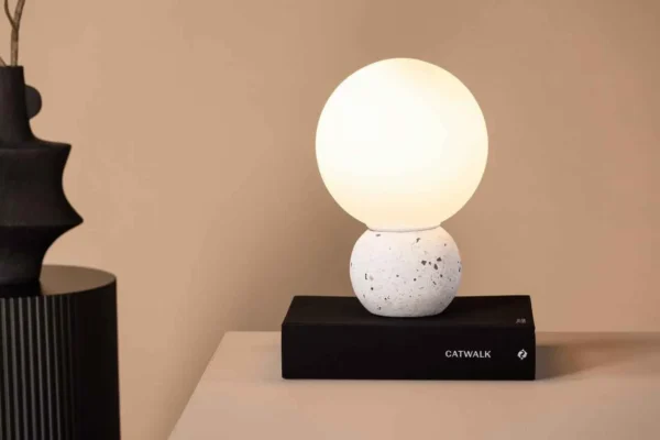 Metz Bordslampa - Miljöbild - Bild 1