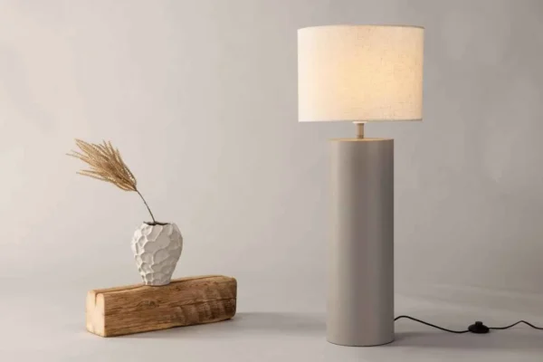 Umeå x Josefin Lustig Golvlampa - Miljöbild - Bild 1